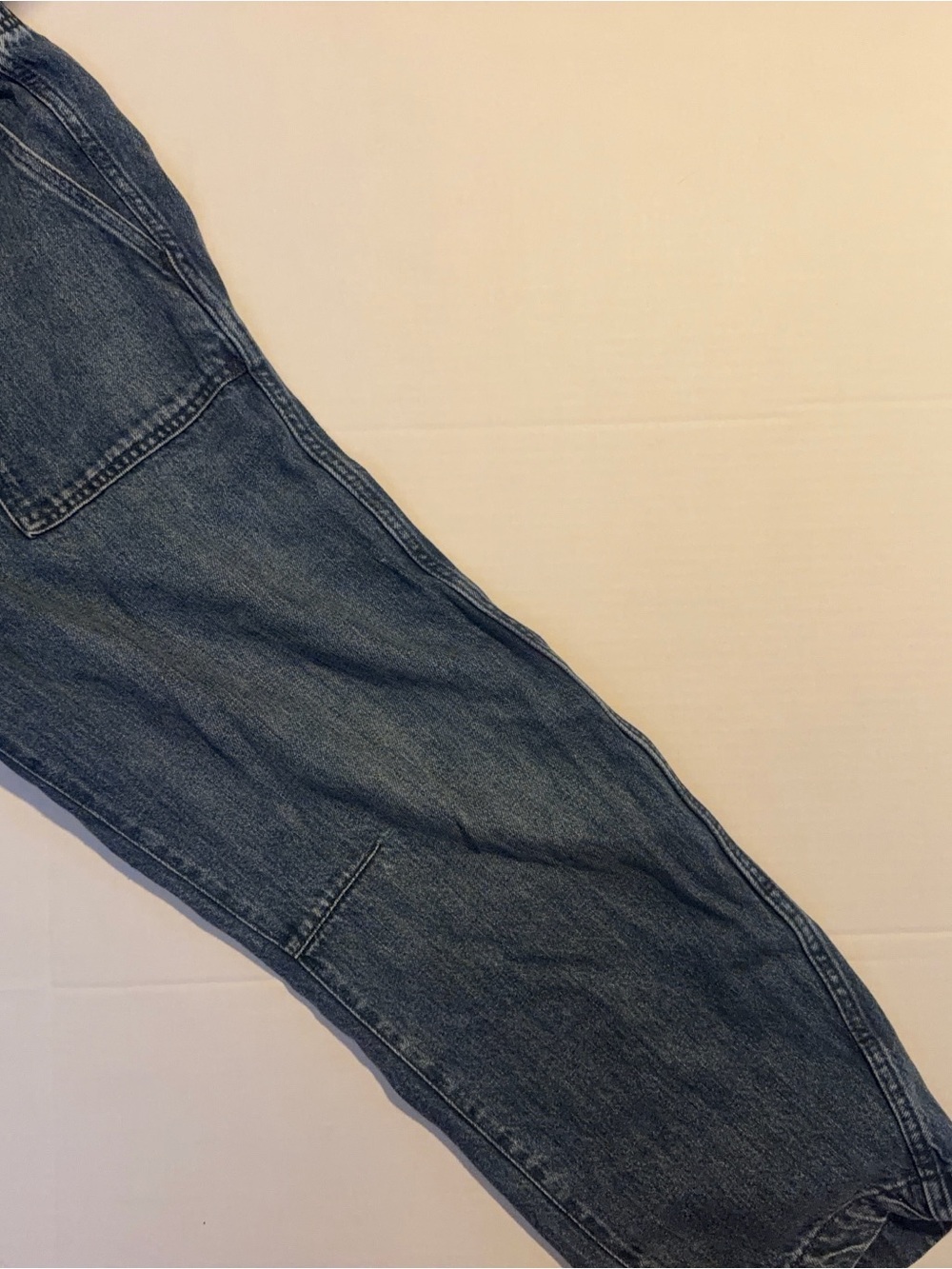 Gap Mid Rise SuperSoft Pull-On Barrel Jeans - Picture 4 of 6